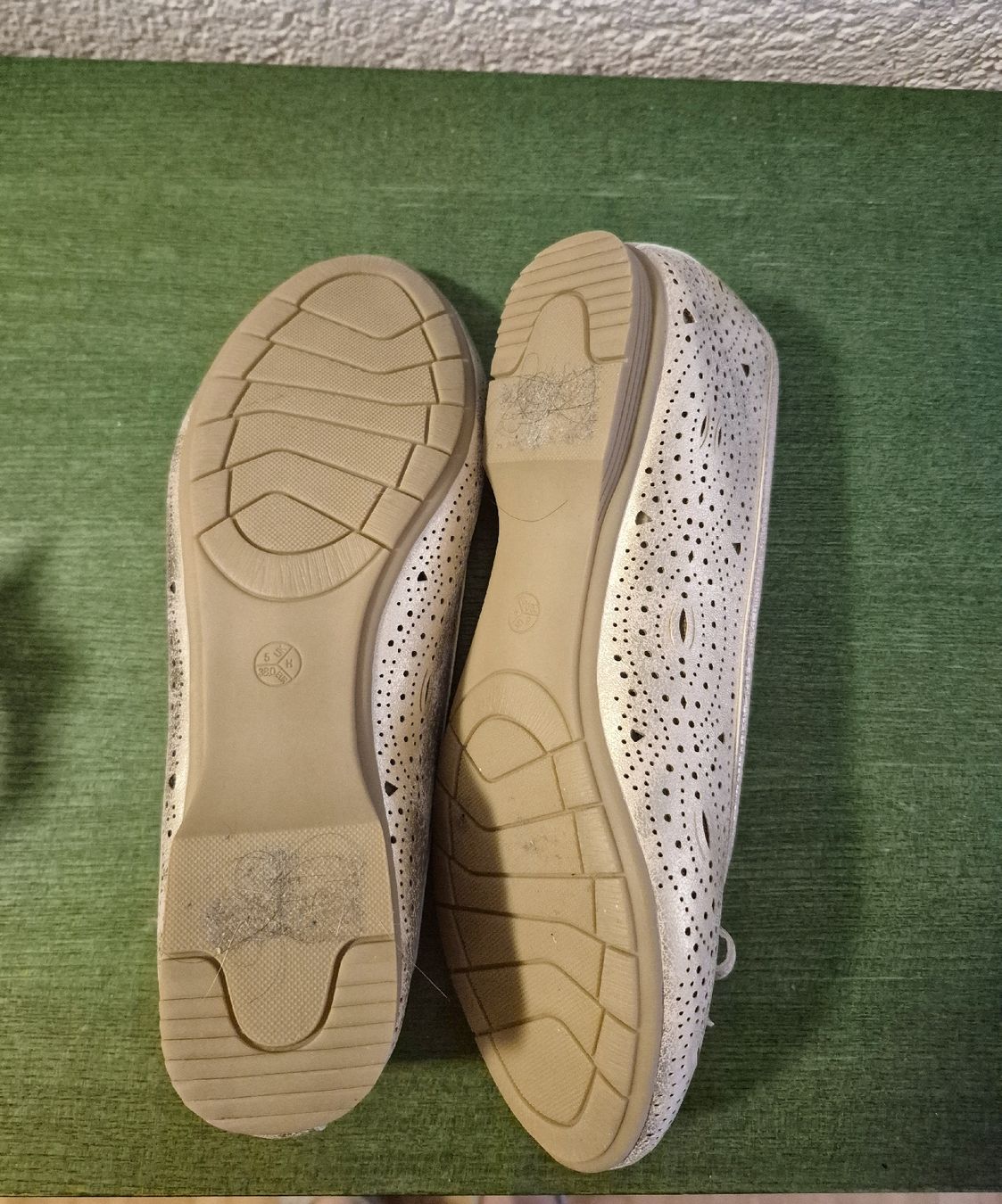 Jana Scarpe da donna: Jana Ballerinas  – Usato da Wabern venduto da Passionata6 4