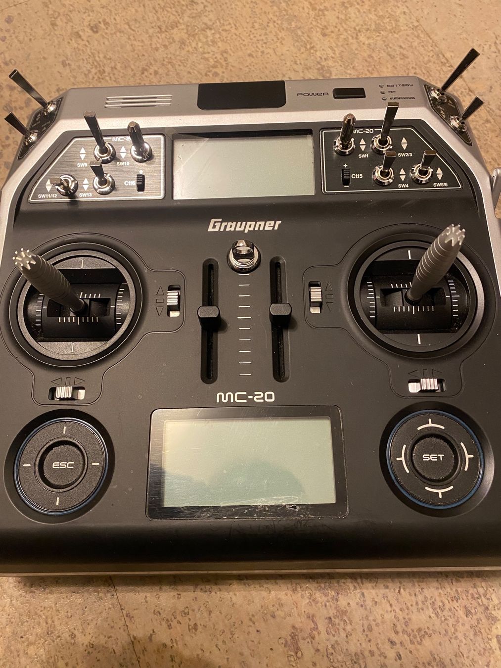Graupner Telecomando: Graupner MC-20 mit Gr-24 Empfänger – Usato da Winistorf venduto da rohnM 2