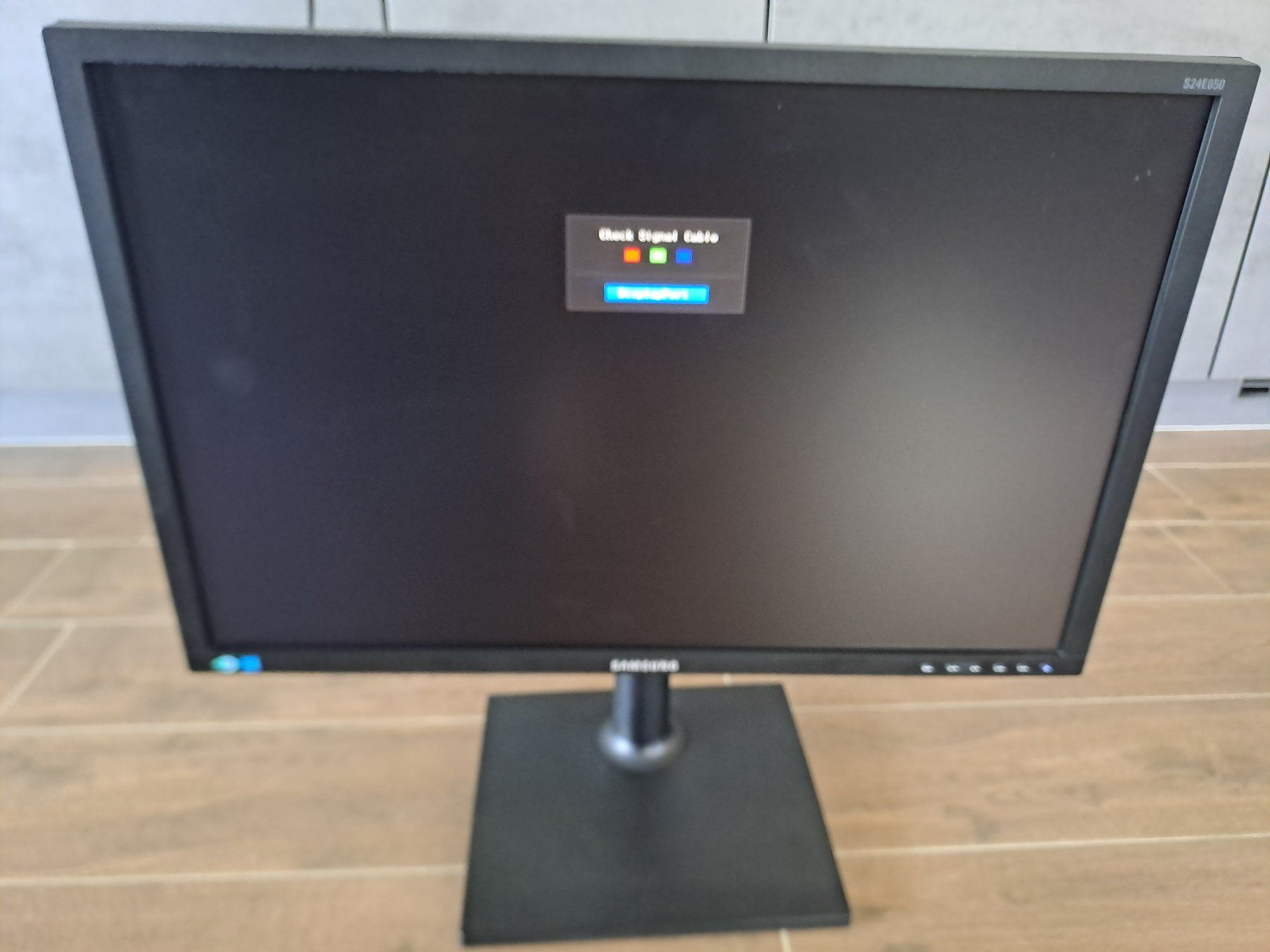 Monitor: Monitor Bildschirm 24" Samsung – Usato da Nunningen venduto da AngelMagicSaCoCe