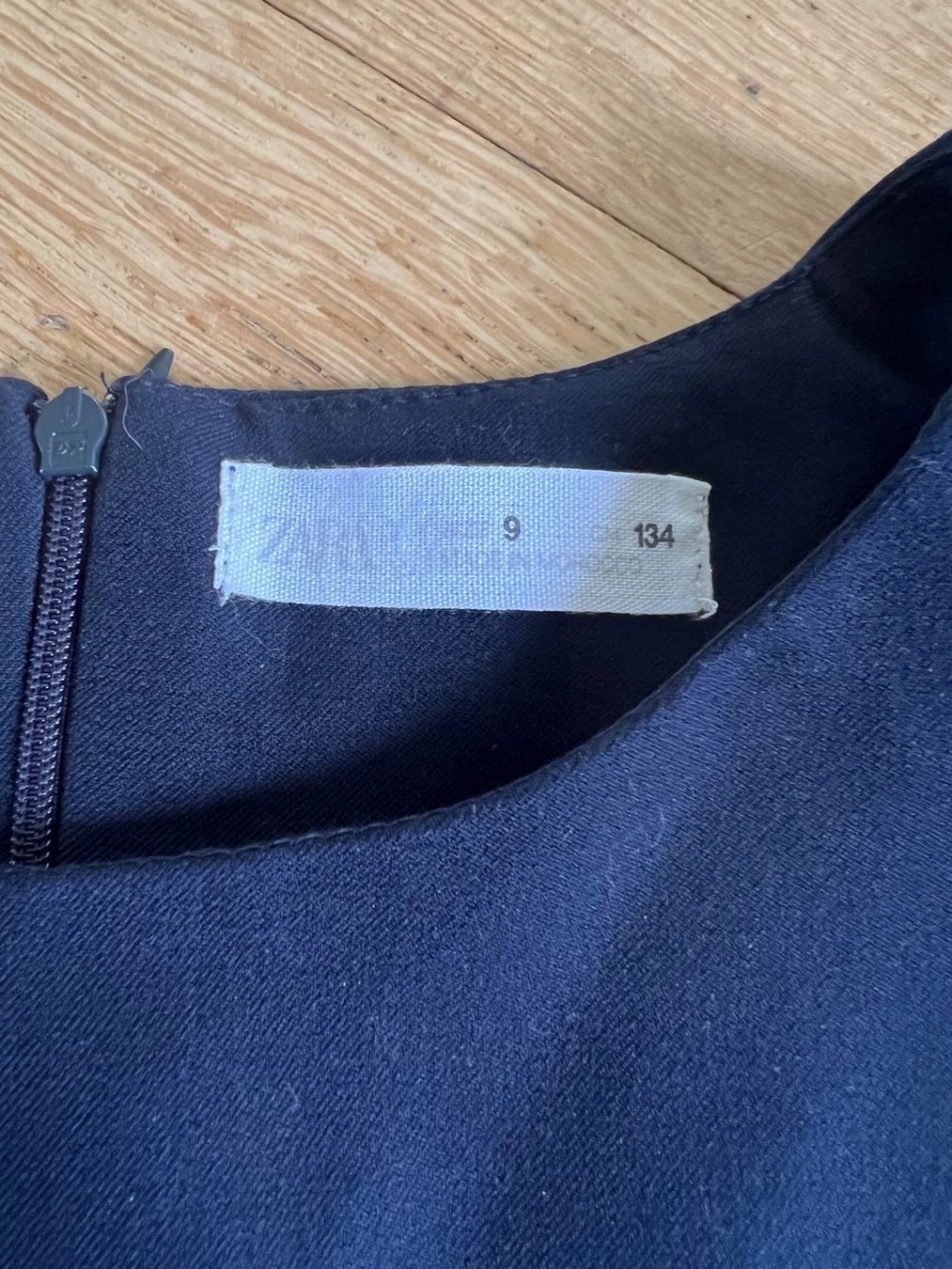 Zara Vestiti & Gonne: Kleid Zara 134 – Usato da Beinwil am See venduto da brigittehug 2