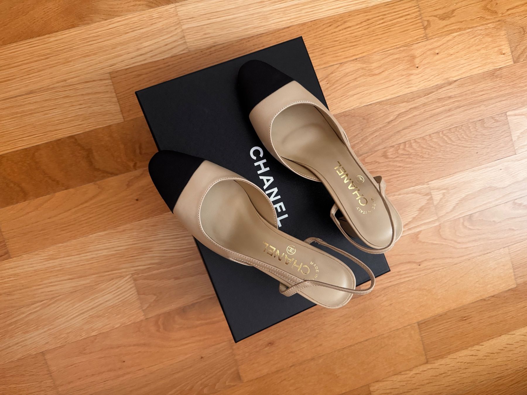 Chanel Chaussures femmes: Chanel Slingback T39 Pumps – D'occasion à Wollerau par Vinagoni