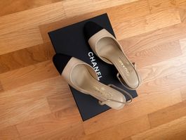 Chanel Slingback T39 Pumps