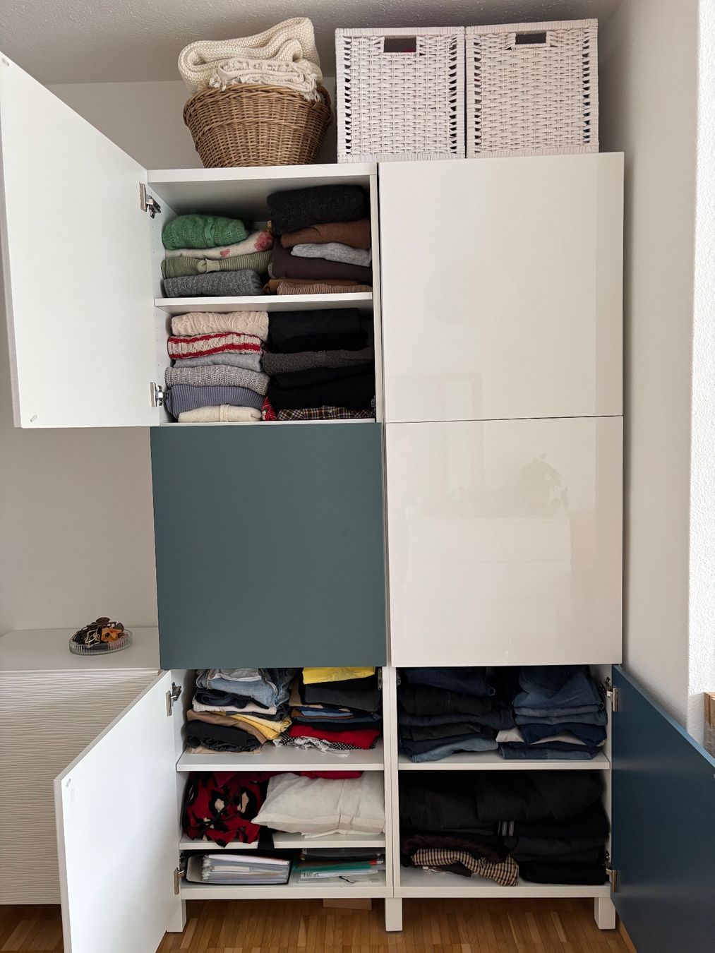 Ikea Armadi: IKEA PLATSA Kleiderschrank – Usato da Zürich venduto da sim_xn5n 1