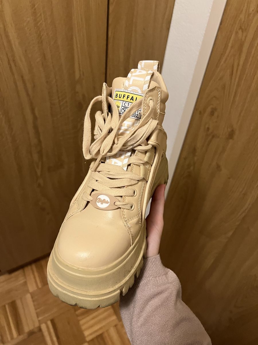 Buffalo Scarpe da donna: Bufallo Schuhe – Usato da Dietikon venduto da vnsmrc 2
