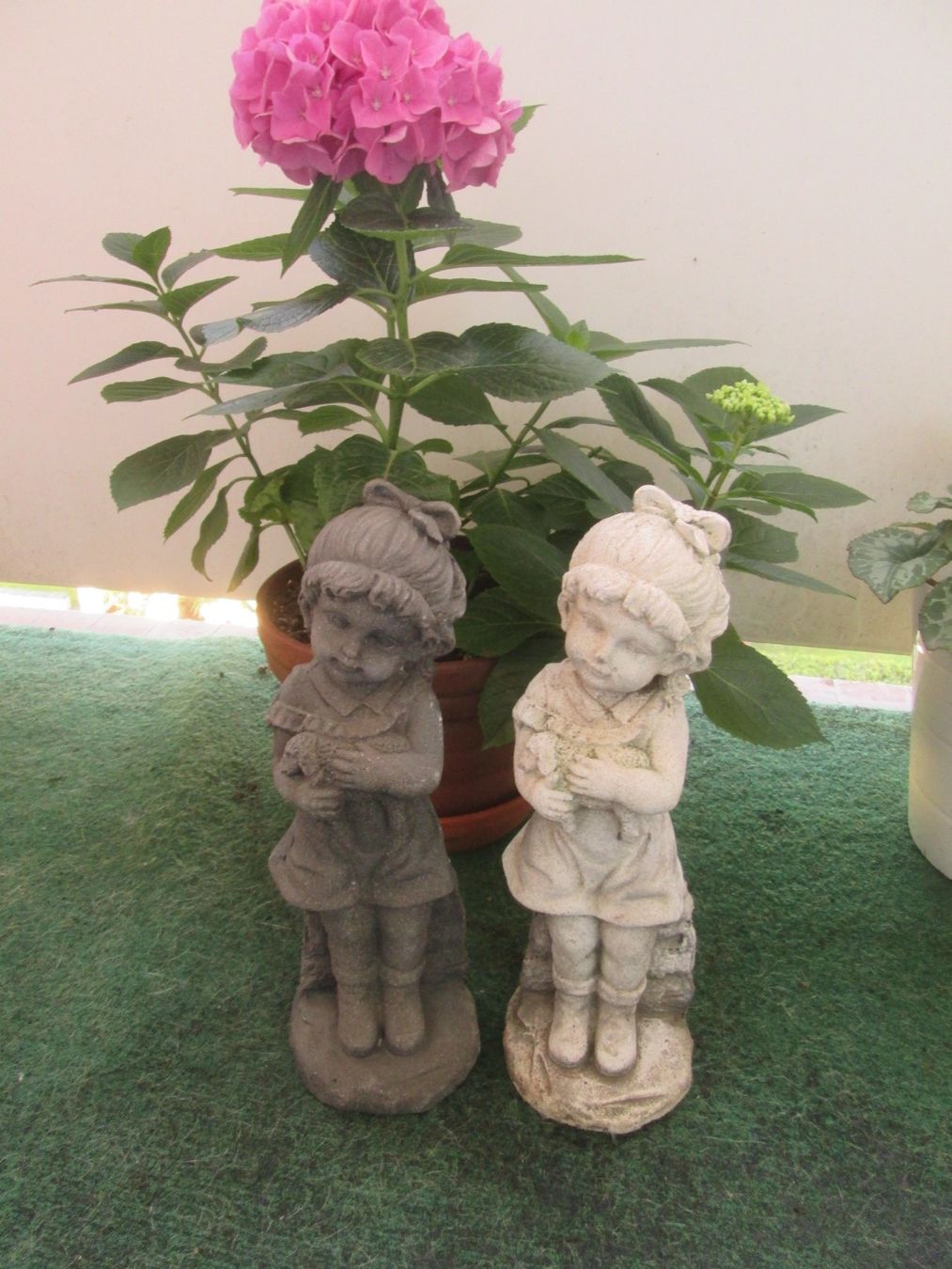 Figurines: 2 Gartenstatuen – D'occasion à Sementina par babucia