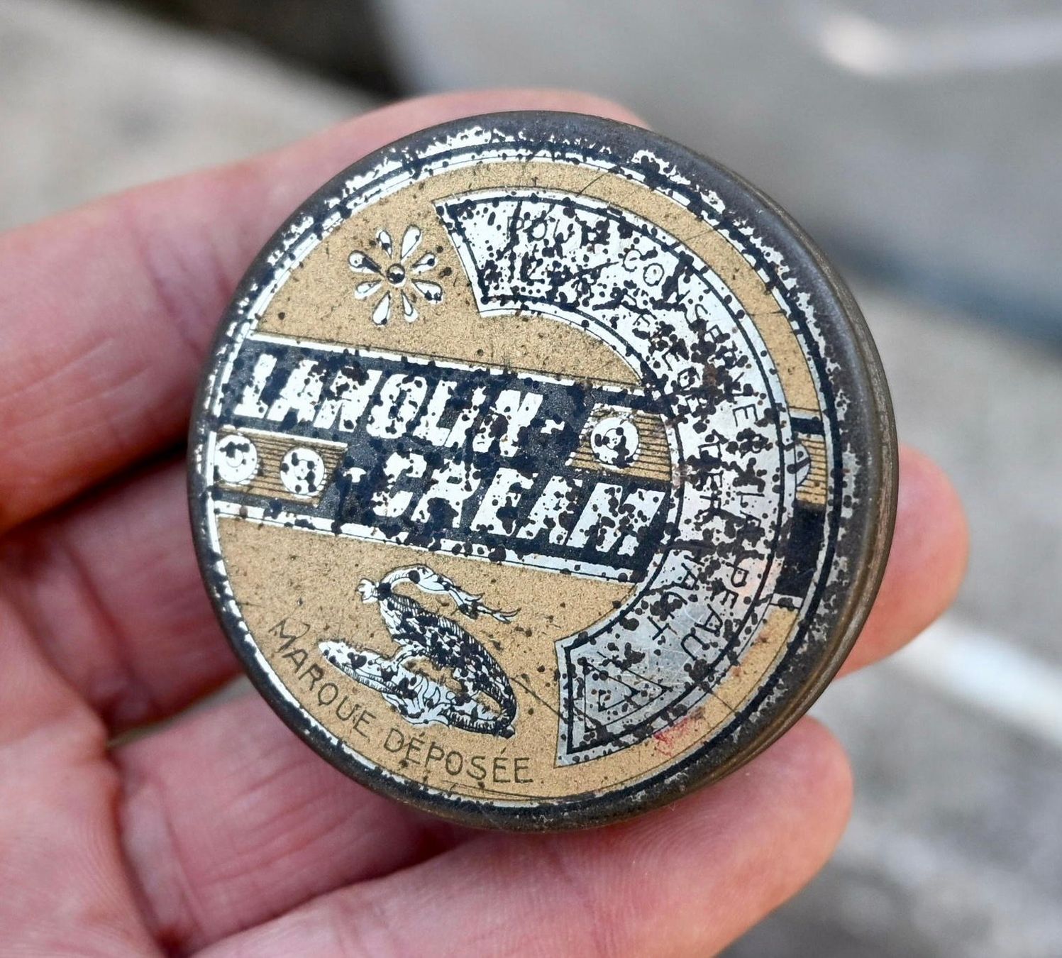 Dosen: kleine antike BLECHDOSE Lanolin - Creme DURCHMESSER 5CM – Gebraucht aus Pfaffhausen von mono_rec