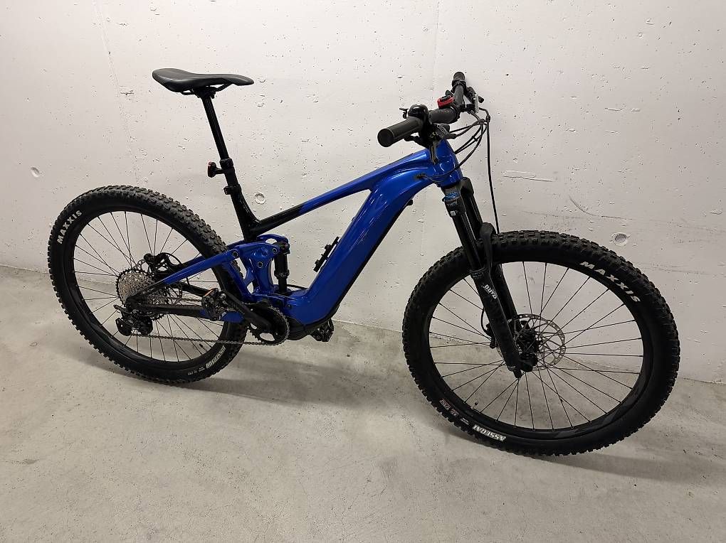 Biciclette: GIANT Trance XE+ 2 Pro Saphire – Usato da Rutschwil venduto da Gelatti67