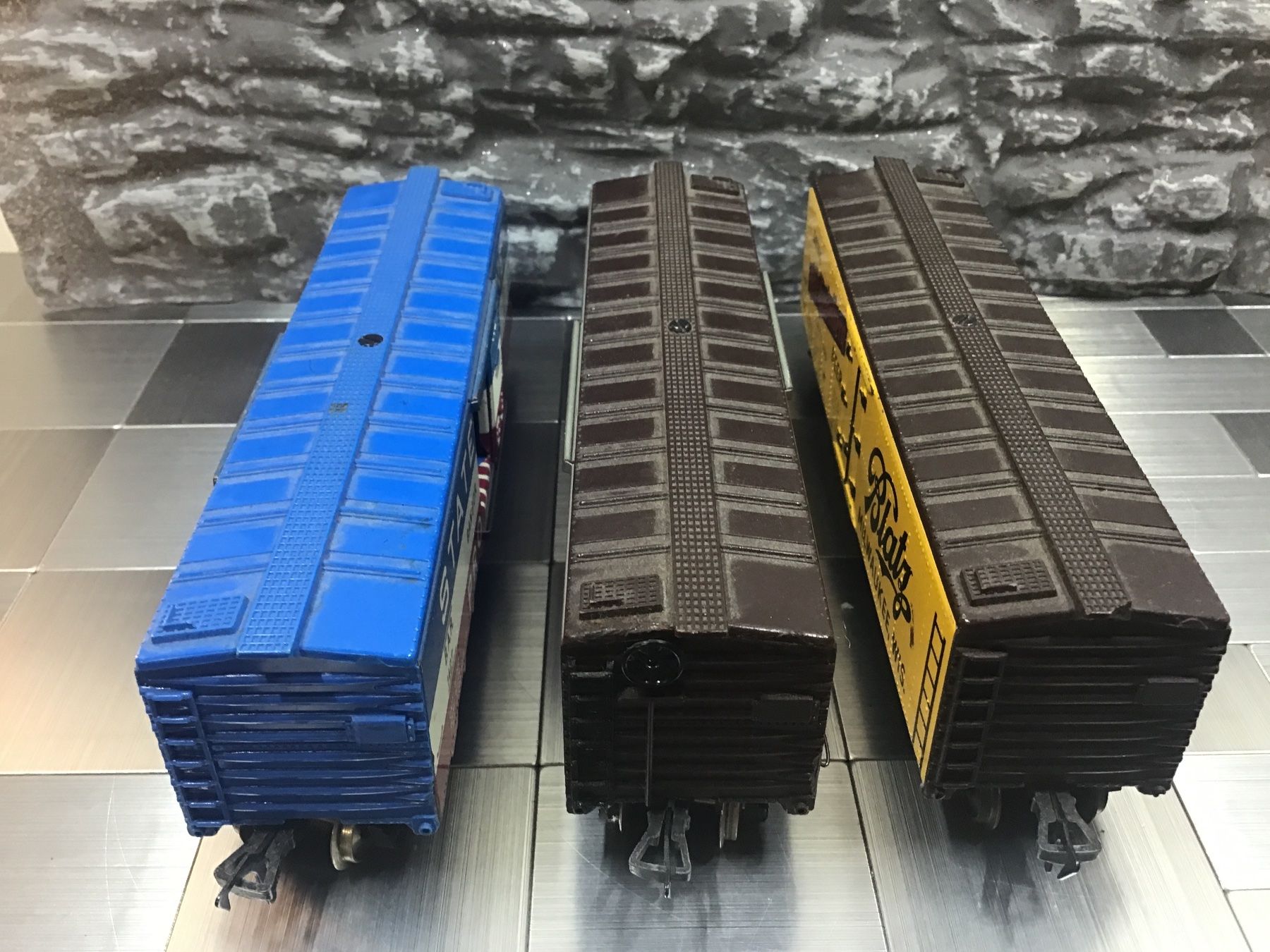 Fleischmann Trains électriques: FLEISCHMANN GÜTERWAGEN USA H0 – D'occasion à Männedorf par Spezial-Modelle 5