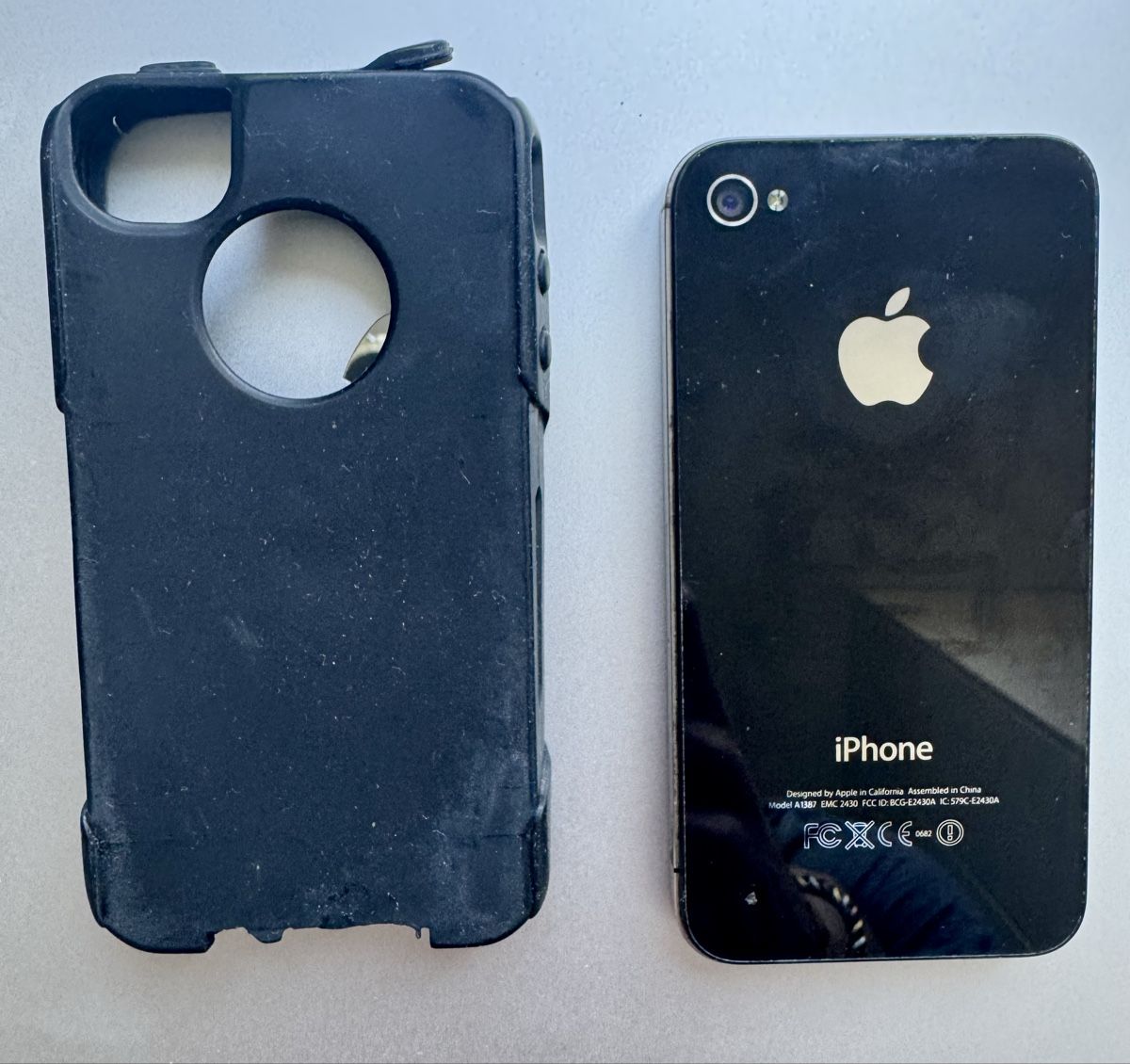 Apple Telefoni cellulari / Smartphones: iPhone 4 – Usato da Uster venduto da kog1988