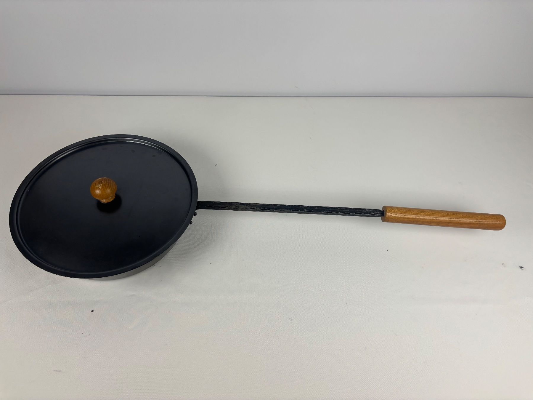 Padelle: Schwarze Marronipfanne – Usato da Wettingen venduto da Wendemarket 2