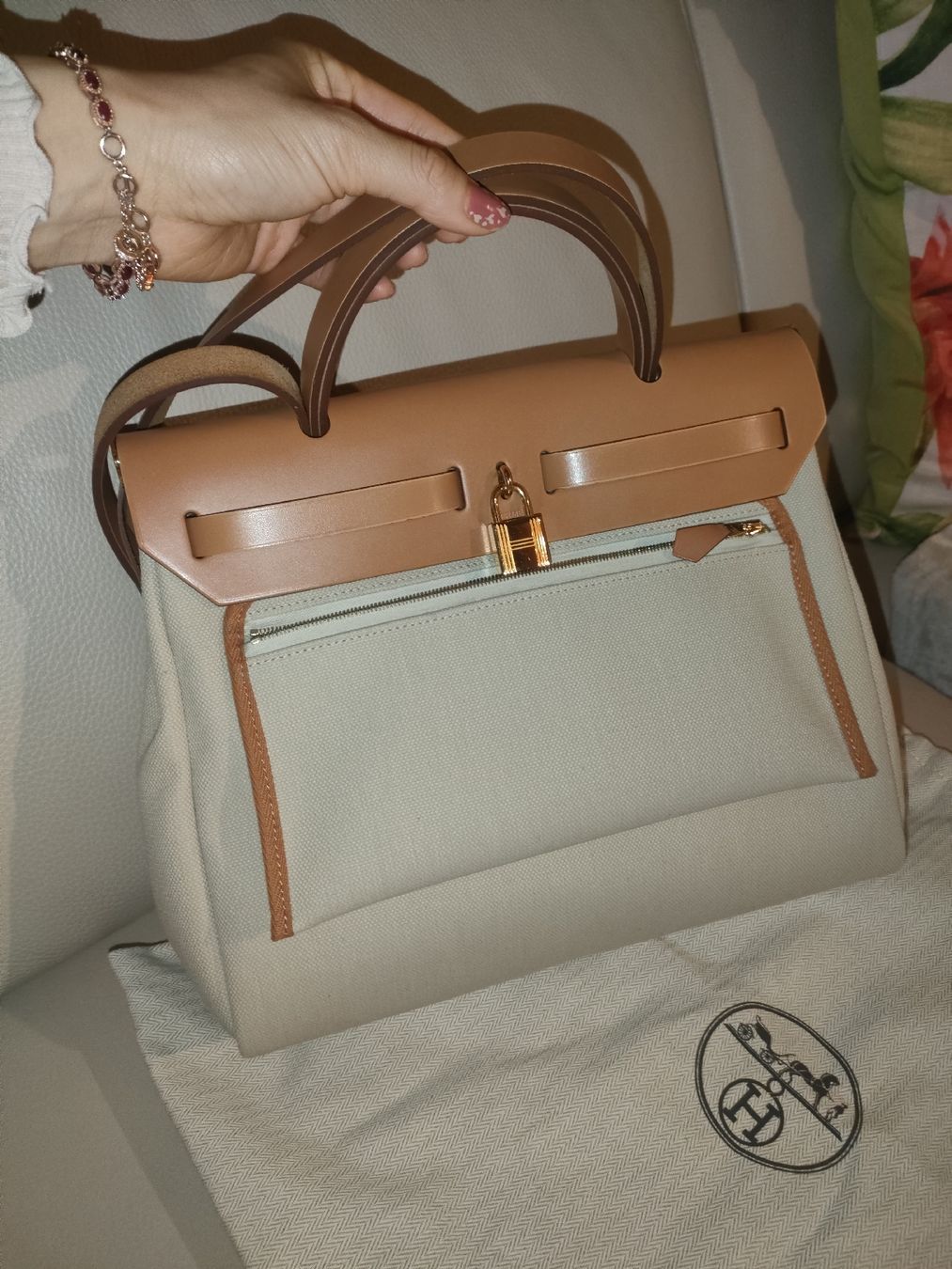 Hermès Taschen: Hermès Herbag Zip 31 Canvas Beige toffee – Neu (gemäss Beschreibung) aus Wil SG von Peachy 2