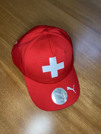 Puma Cap Schweiz rot, neu, ungetragen, Original