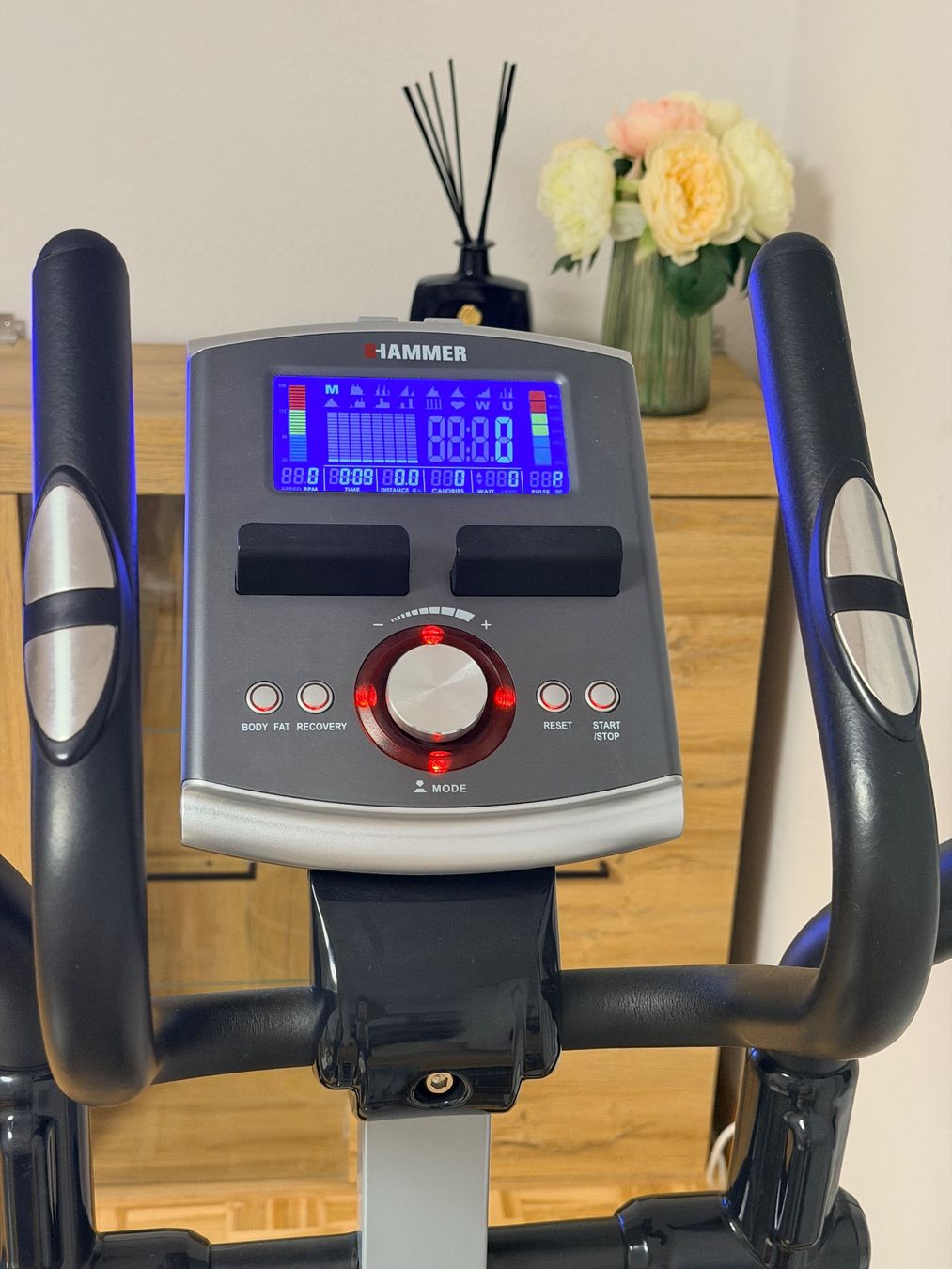 Hometrainer: Crosstrainer / Vélo elliptique Hammer – Usato da Hauterive NE venduto da lenkamatcas 2