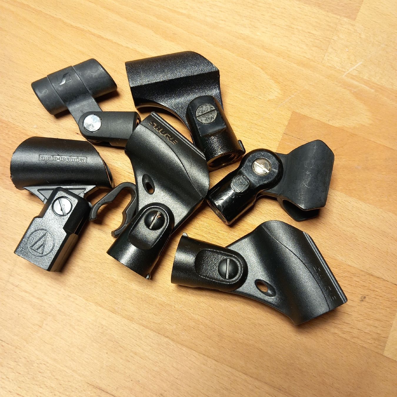 Instruments de musique: Diverse Mikrofonhalterunge – D'occasion à Ebnat-Kappel par blazzi