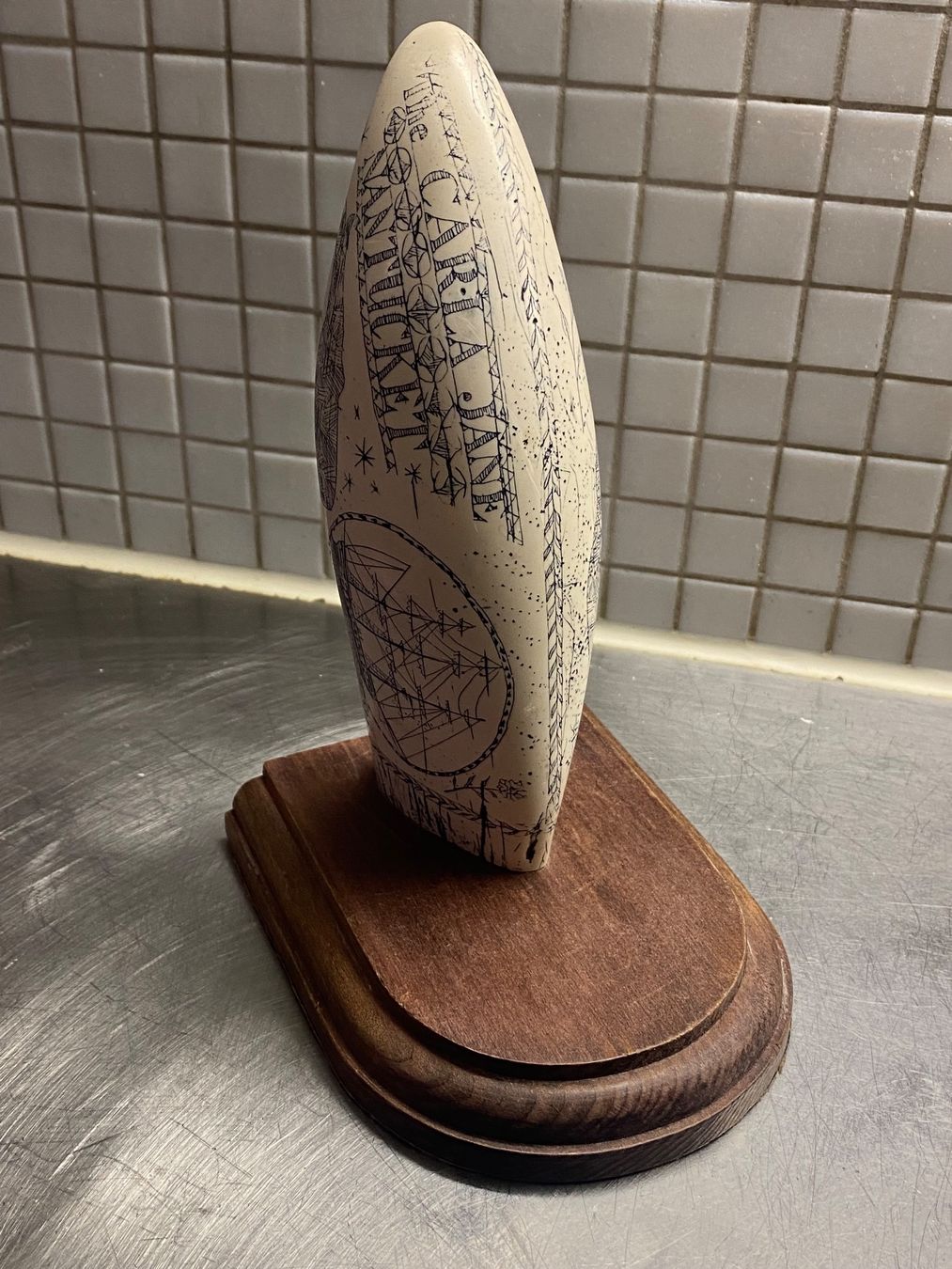 Sculture & Statue: Scrimshaw-Walzahn Replika PMS Artek – Usato da solothurn venduto da soko75 3