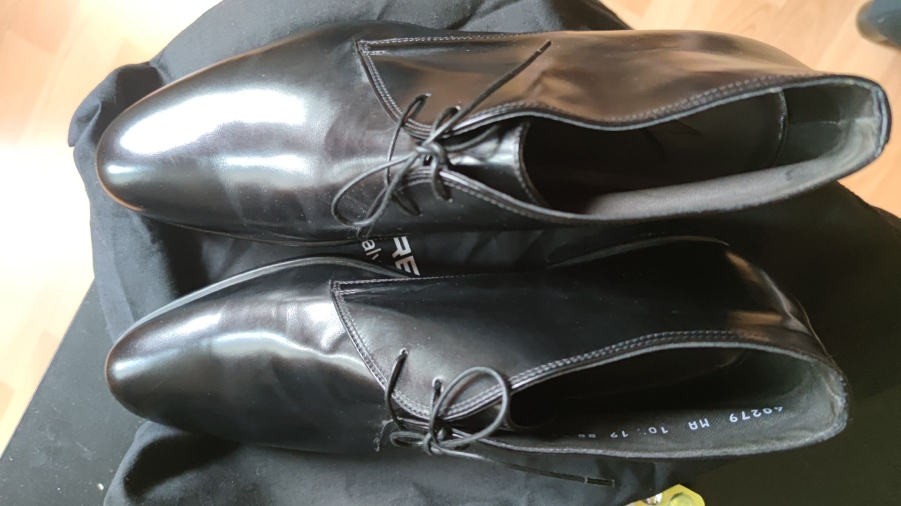Scarpe da uomo: 45 Größe – Nuovo e nell'imballaggio originale da Meggen venduto da Malecifent 2
