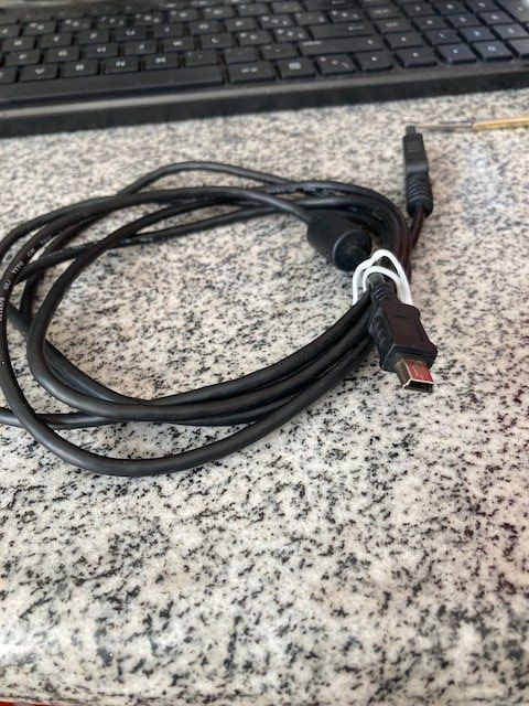 Cavi: Kabel USB mini 180 cm – Usato da Untervaz venduto da AndreaC04