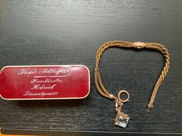 Echthaar-Haarschmuck aus dem 19. Jahrhundert