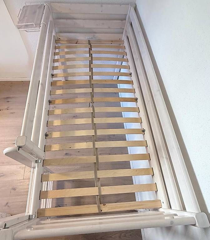 Letti: FLEXA BETT MIT NACHTTISCH – Usato da Berikon venduto da and_lm7w 1