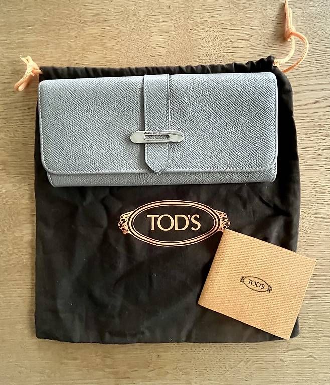 Tod'S Portamonete: TOD'S Portemonnaie – Usato da Basel venduto da car_mz8n