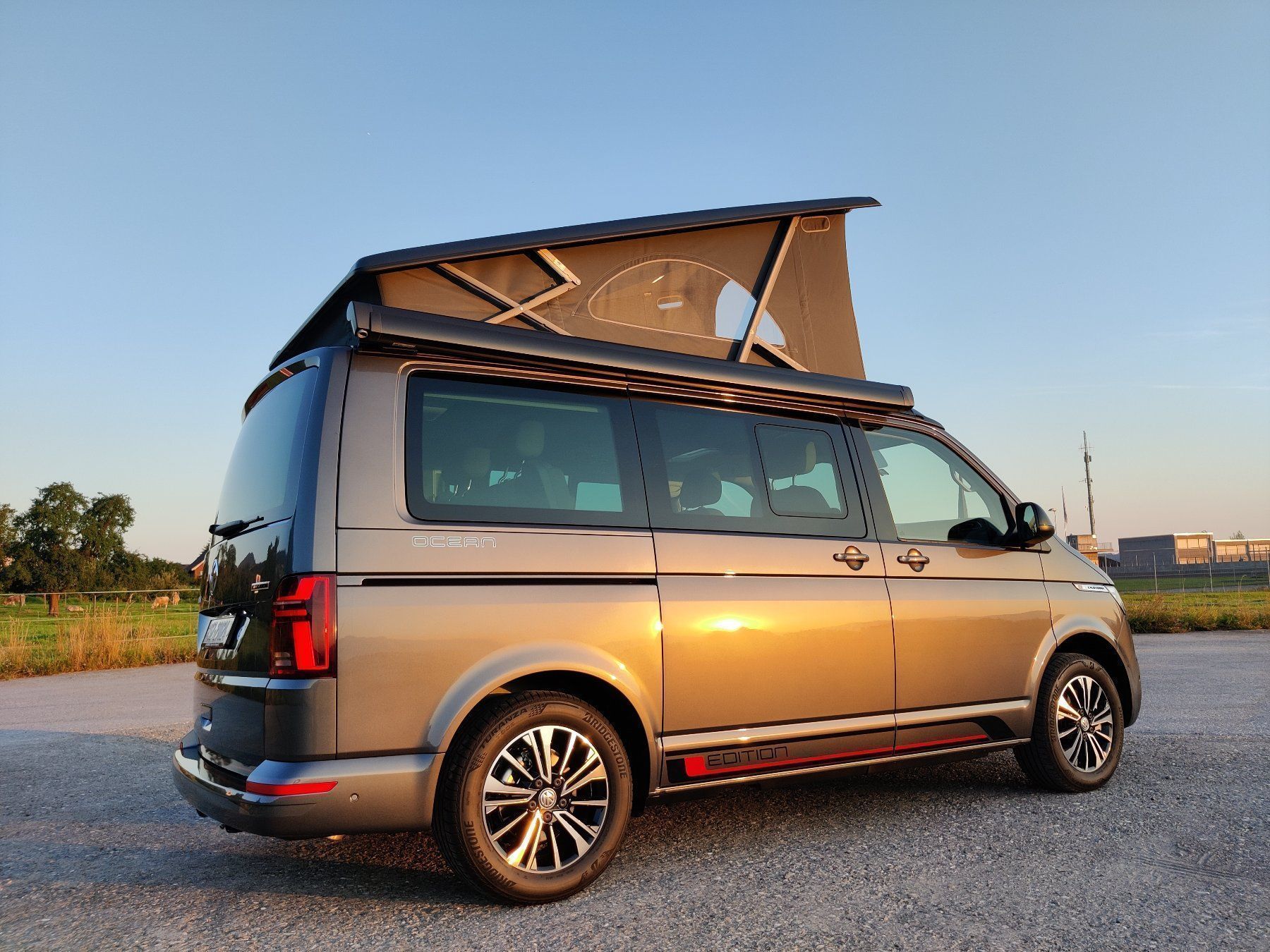 VW Veicoli da campeggio: VW T6.1 California Ocean Edition 4Motion – Usato da Altendorf venduto da vw-bus-vermietung 1