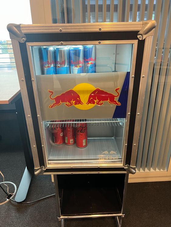 Red Bull Flightcase Kühlschrank