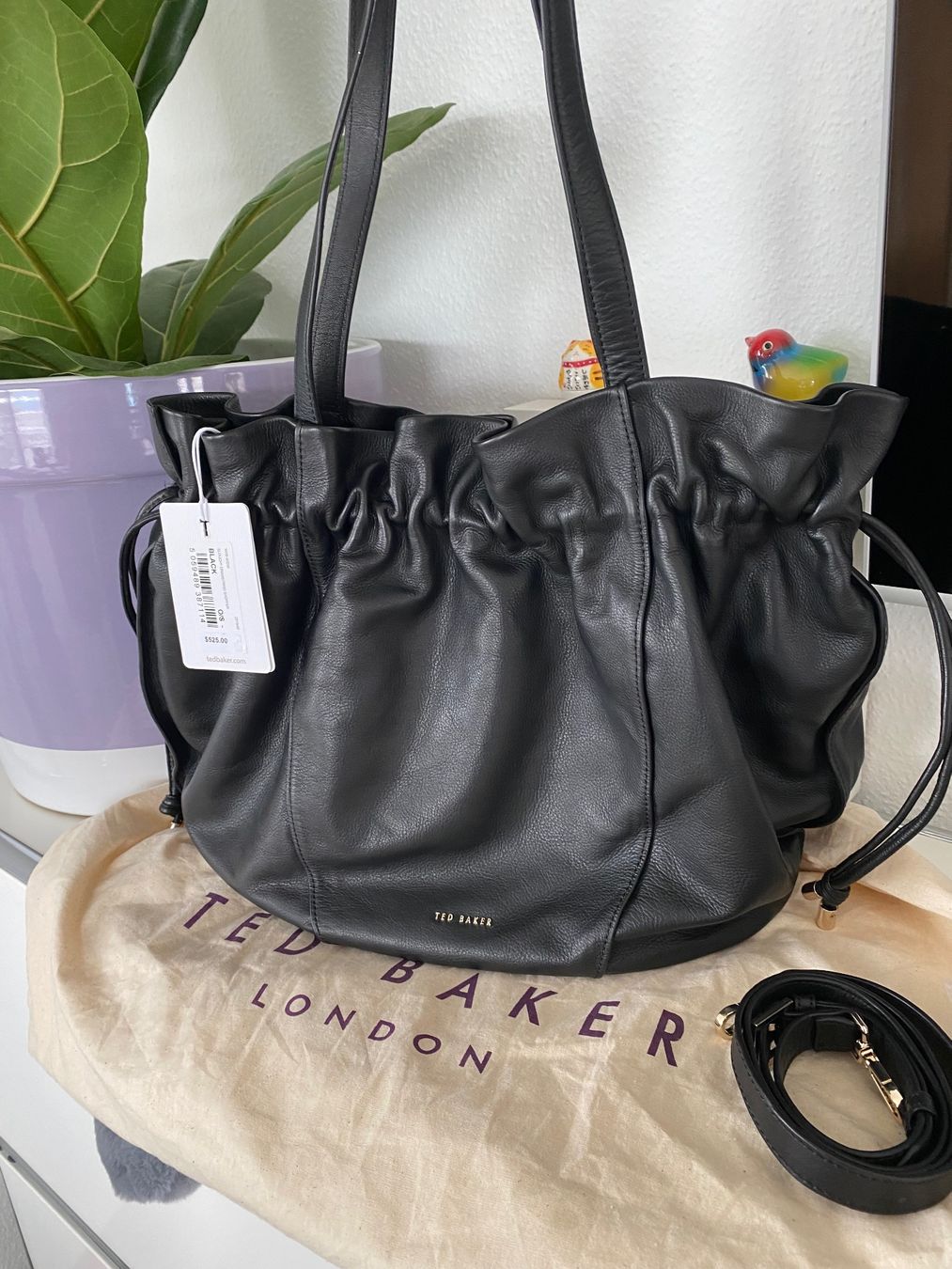 Ted Baker Borse da donna: TED BAKER Miemi Slouchy Drawstring Shopper Leder Black NEU – Nuovo (secondo la descrizione) da Zuerich venduto da Moochie