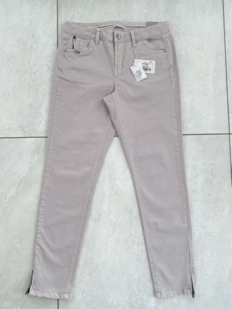Damen Hose von NILE, Gr. S, neu. SLIM.
