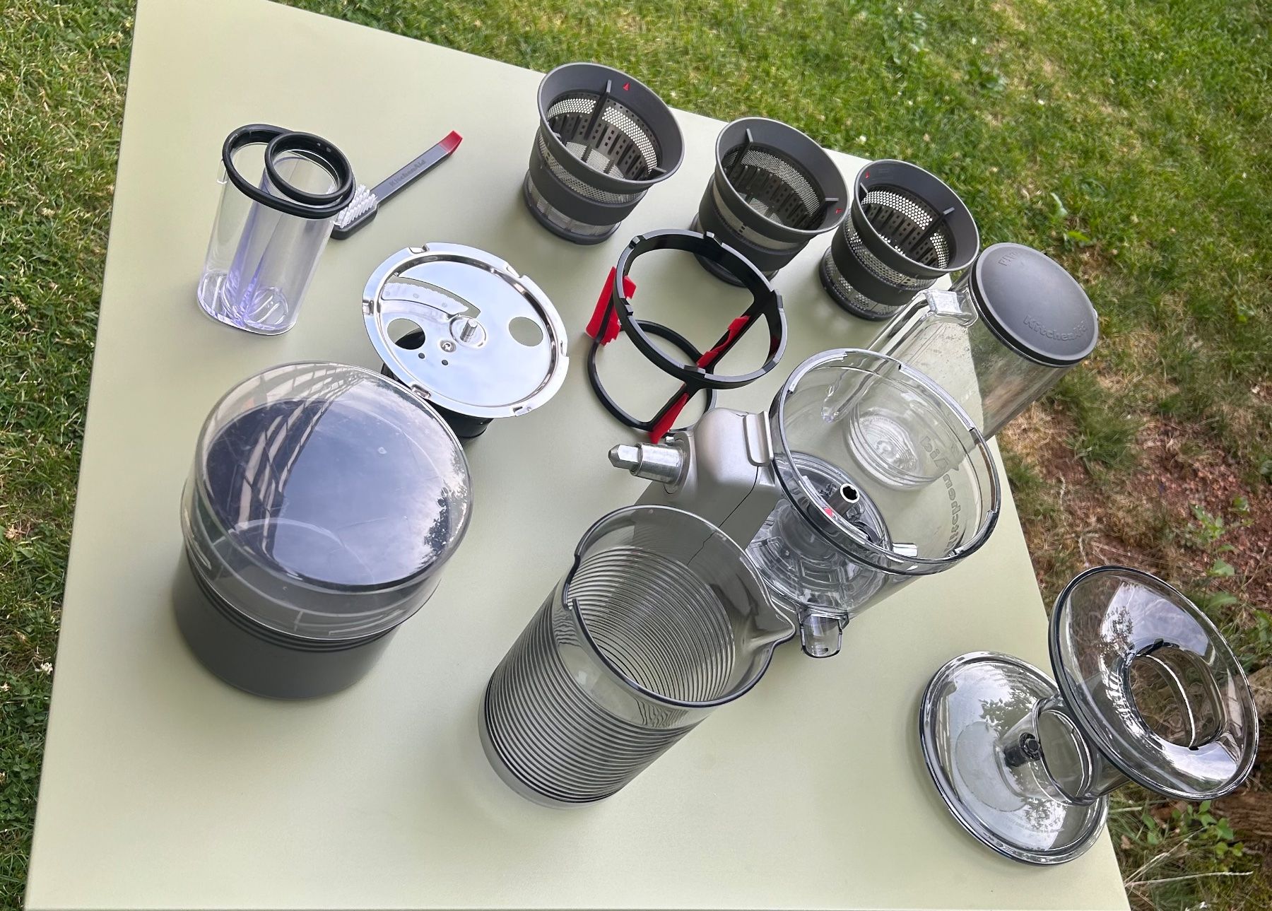 Kitchenaid Elettrodomestici da cucina: Kitchen Aid ENTSAFTER-VORSATZ  5KSM1JA – Usato da Zürich venduto da nicoleichholzer 3