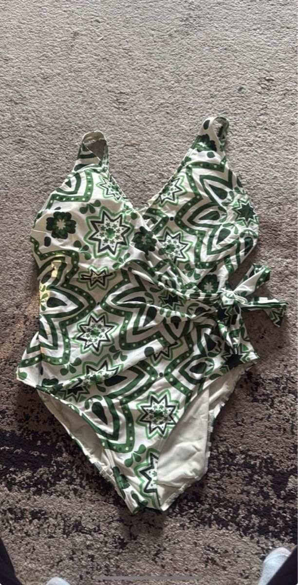 Costumi da bagno & Bikini: Artesands Badeanzug D/DD Grösse 48/48 – Nuovo (secondo la descrizione) da Winterthur venduto da beauty_rose 1