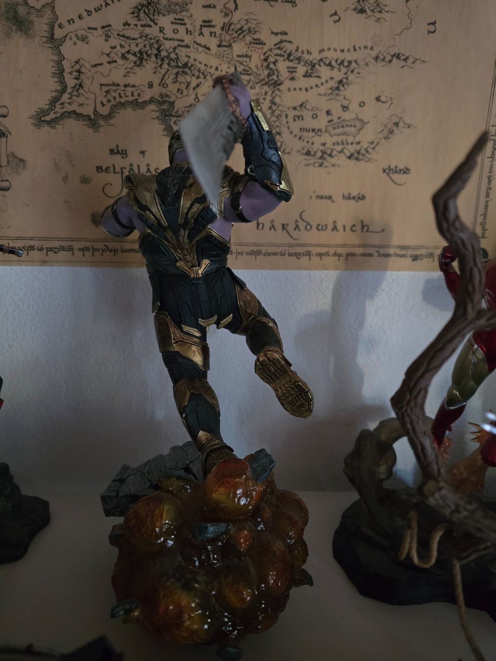 Statuette: iron studios thanos figur – Usato da Bronschhofen venduto da ghostman55 1