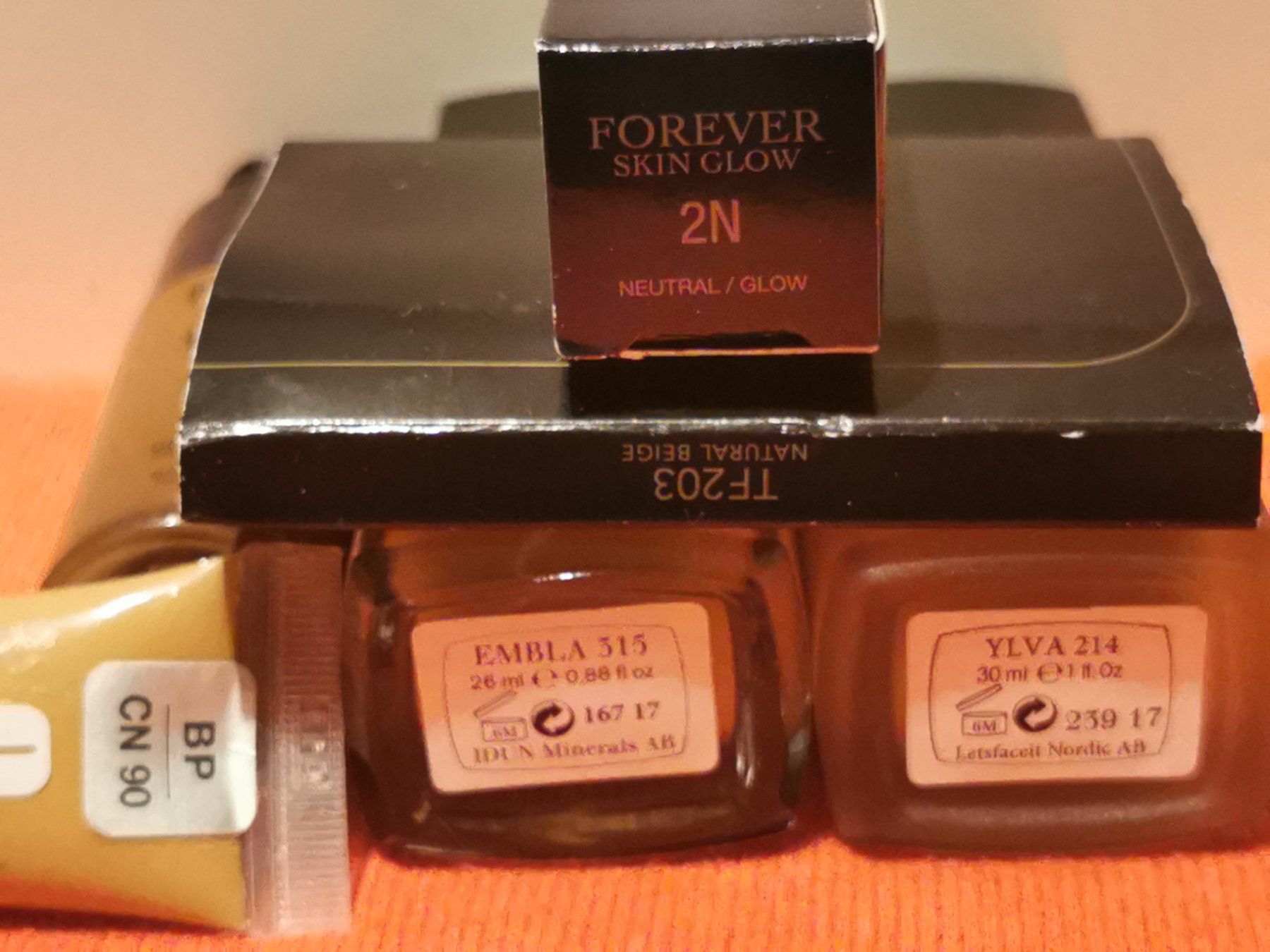 Clarins Make-up: Hochwertige Foundation-Cremes,5 Stück – Usato da Schlieren venduto da vlalif 4