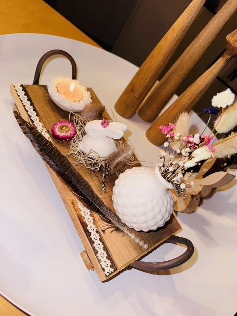 Tutte le decorazioni: Süsse Osterdeko auf Holztablet – Nuovo (secondo la descrizione) da Fällanden venduto da LetiRobi