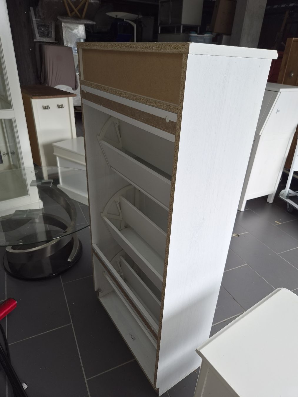 Schränke: Schuhschrank weiss mit 3 Klappen – Gebraucht aus Dürrenäsch von Uliu 3