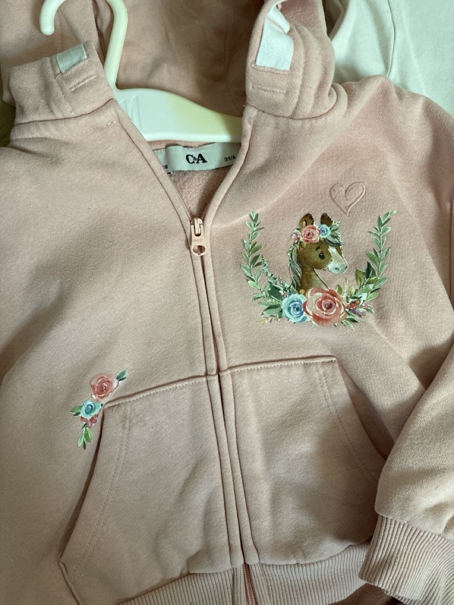H&M Lotti & Set di vestiti: Einhornset Gr.98/104 – Usato da Kefikon ZH venduto da Klukka97 1