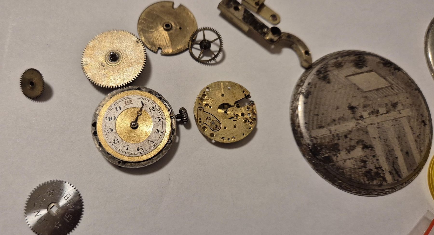 Orologi: Lot de pièces de montres – Difettoso da Genève venduto da BKYB 3
