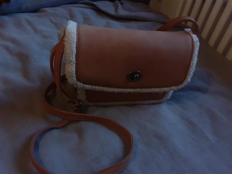 Borse da donna: Handtasche – Nuovo (secondo la descrizione) da Bärschwil venduto da kik_c28v 1