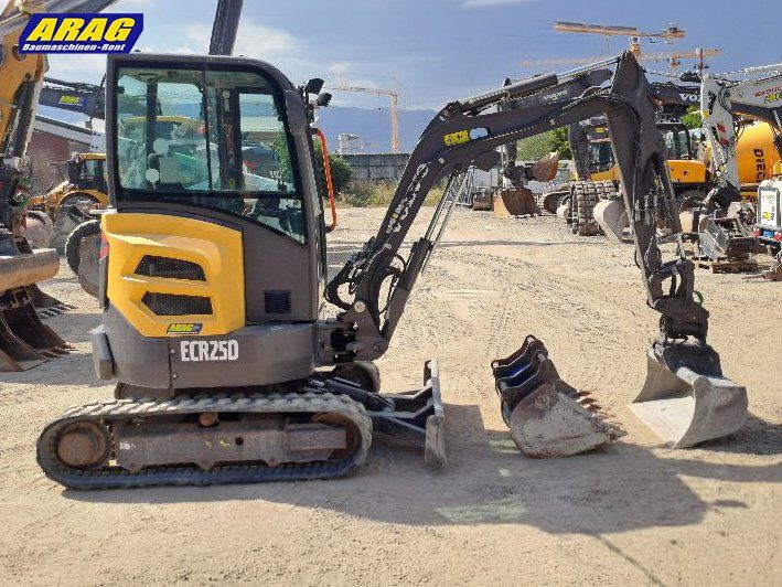 Volvo Excavateurs: Volvo ECR25D Raupenbagger – D'occasion à Hasle LU par Arag08 1