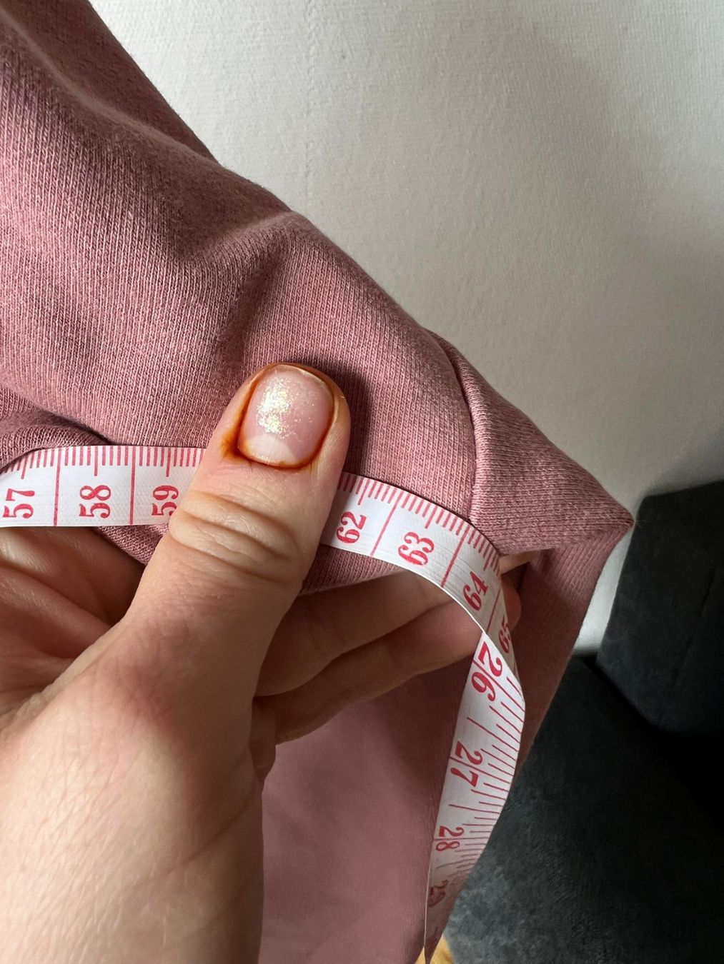 Anzüge & Kostüme: Rosa Anzug S/XS – Gebraucht aus Riehen von edu_92w7 3