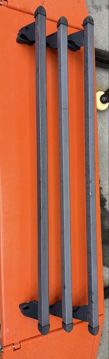 Dachträger: Dachgepäckträger komplett gebraucht – Gebraucht aus Buchs SG von -LIKI- 1