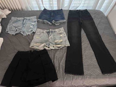 Damen Hosen und Shorts Set 4-teilig akzeptabler Zustand