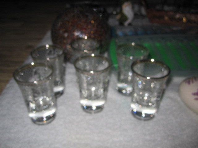 Bicchieri: Set mit verschiedenen Dingen – Usato da Ehrendingen venduto da salvi1995 1