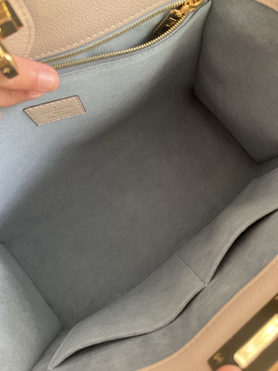 Louis Vuitton Borse: Louis Vuitton ON MY SIDE MM GREIGE MNG - M58485 – Nuovo e nell'imballaggio originale da Oberriet SG venduto da jan_vc82 2