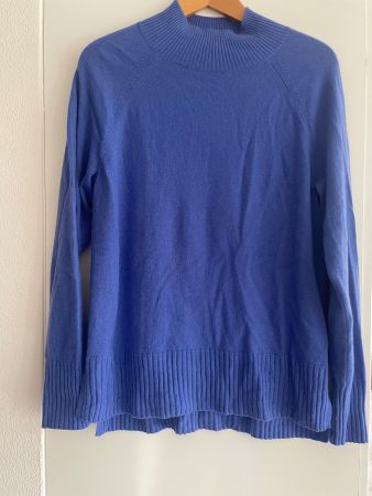 Schöner Kaschmir Pullover