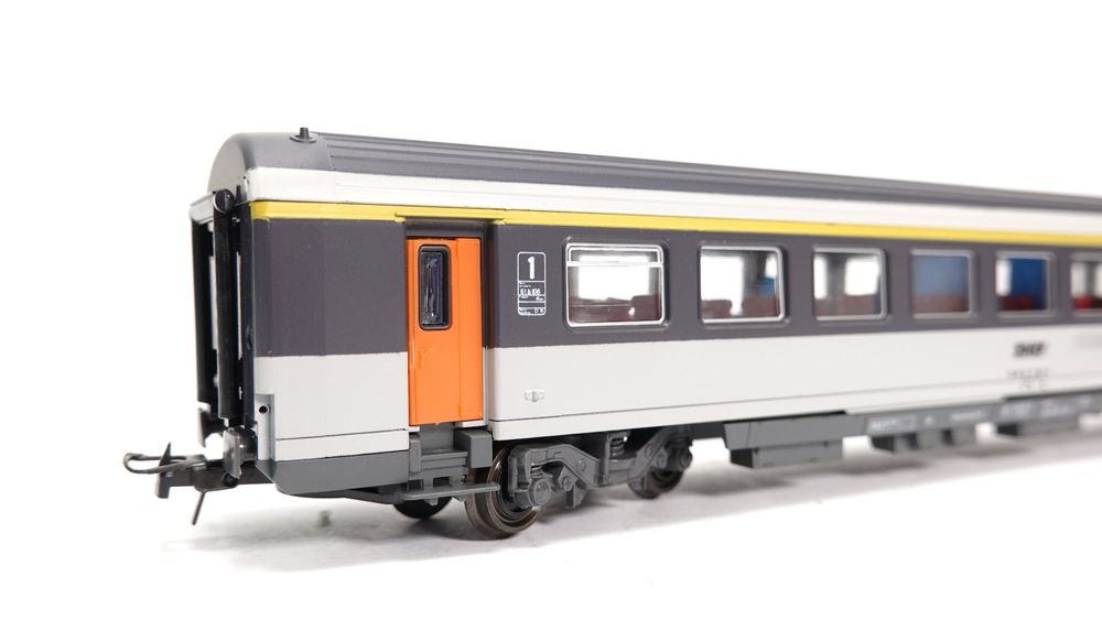 e55 Roco 4299 SNCF Personenwagen Corail 1. Klasse / 1067 (Gebraucht) in ...