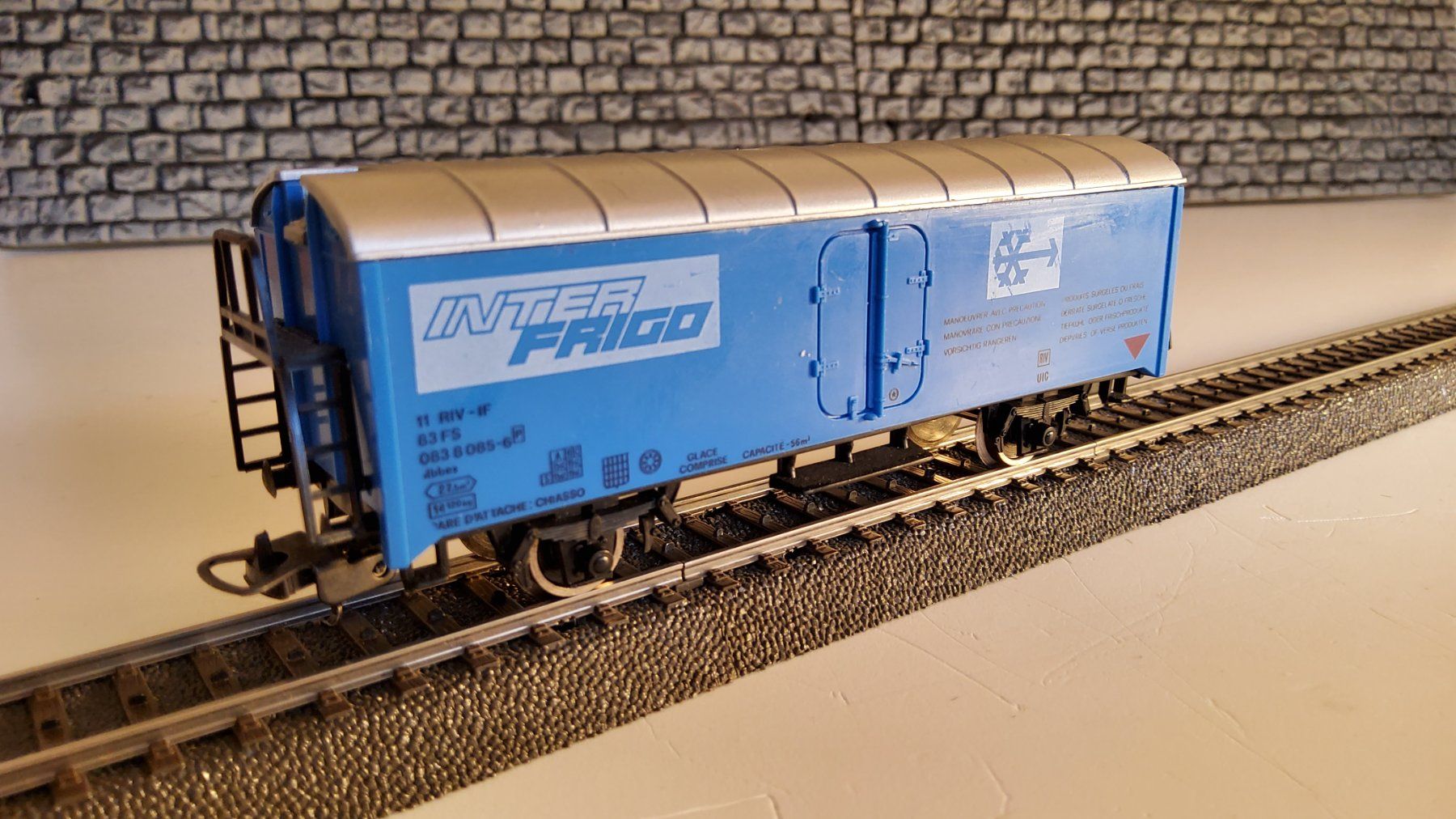 Lima Modellini di ferrovie: Lima Güterwagen InterFrigo H0 1972 – Usato da Grüningen venduto da VENOM59 1