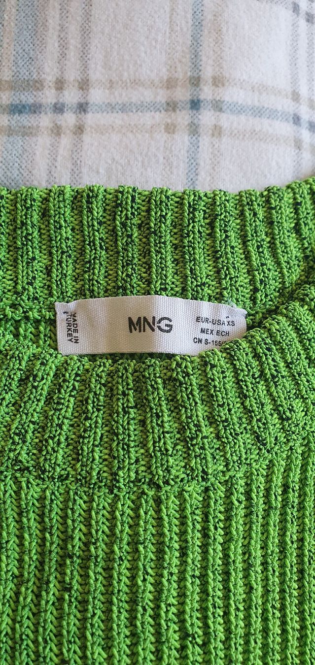 Mango Pulls & Sweat-shirts: NEU Mango Pullover grun - Grösse XS – Neuf (Voir description) à Bern par fede736 1