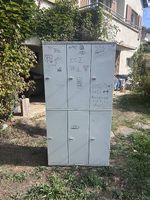 Armoire de vestiaire métallique vintage