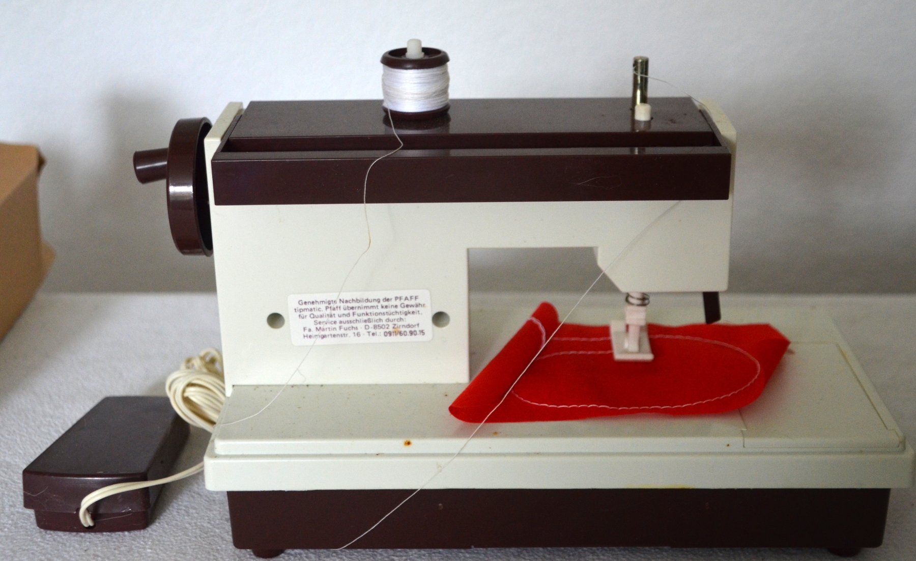 Giocattoli: Pfaff Tipmatic  Mini Nähmaschine  /  Machine à coudre – Usato da Collonges venduto da arashee 3