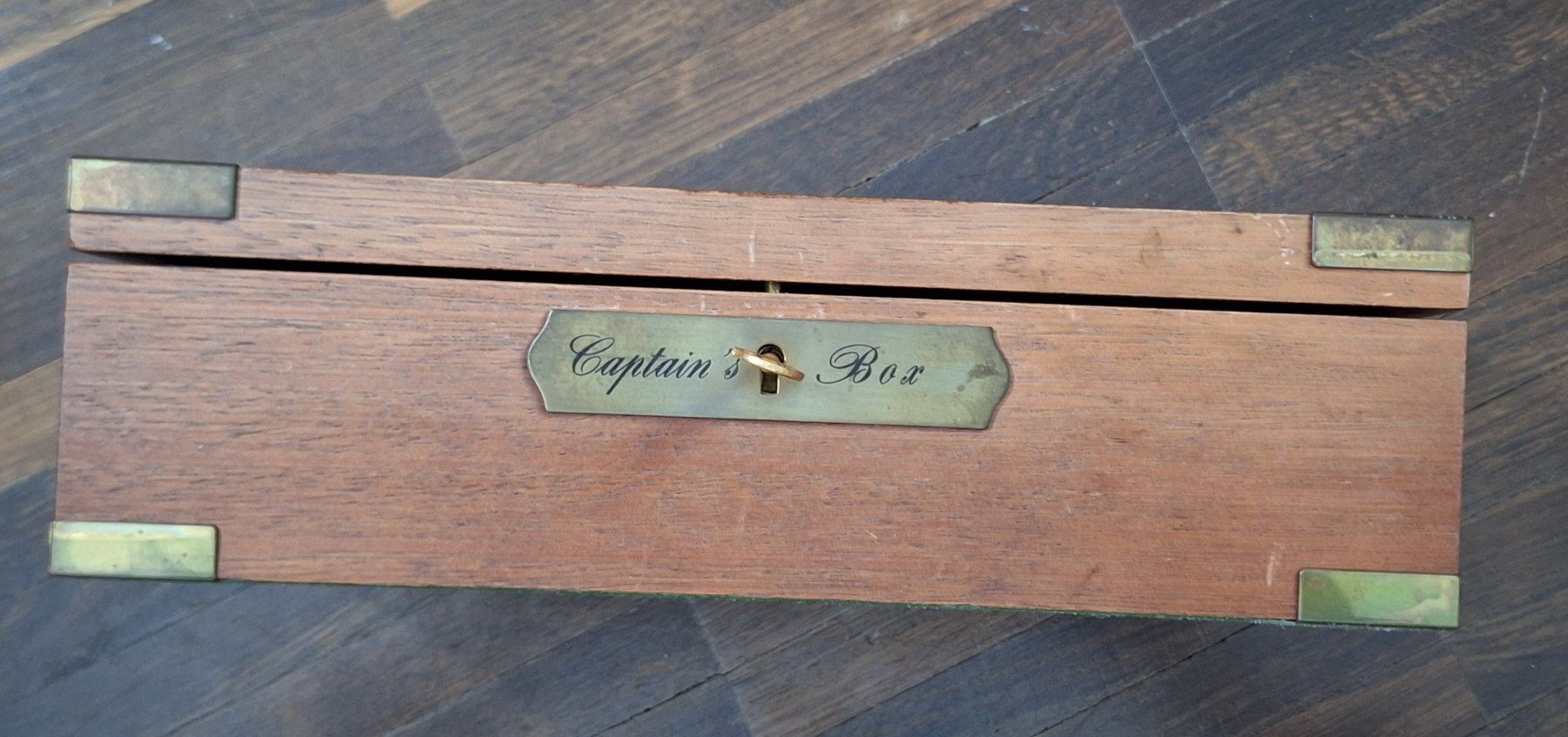 Truhen: Dekorative  Captain’s Box vintage – Gebraucht aus Horgen von OlJaS 2